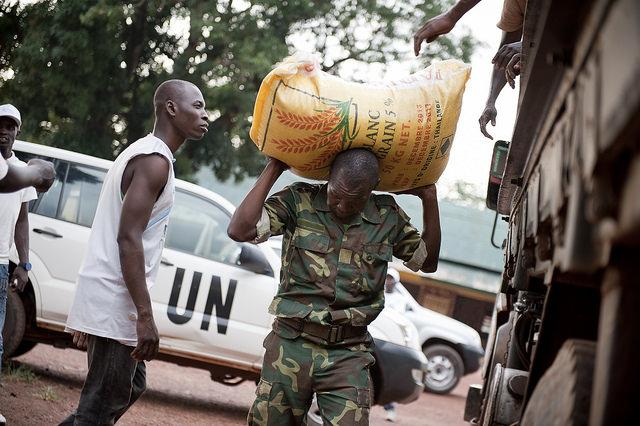 Shouldering the burden: the UN's mission in the CAR distributing food aid. Credit: UN Photo/Catianne Tijerina.