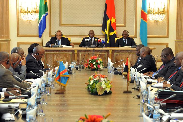 South Africa's Jacob Zuma (left) and Angola's Jose Eduardo Dos Santos (centre) enjoy good relations with DRC's Joseph Kabila (right). Credit: GCIS.