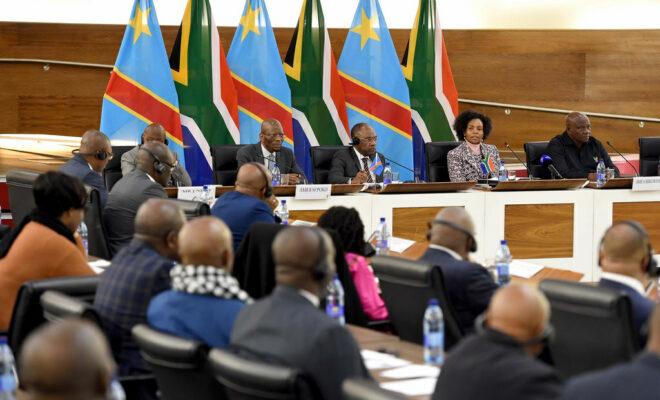 A Congolese government minister and officials meet their South African counterparts. Credit: GCIS.