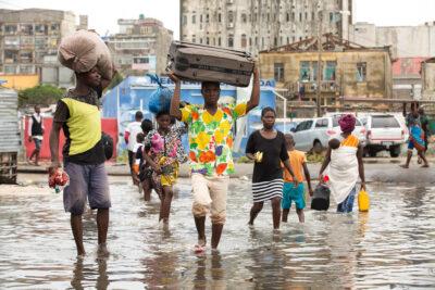 Climate emergency: In the aftermath of Cyclone Idai in Mozambique, 15-16 March 2019. Credit: Denis Onyodi/IFRC/DRK/Climate Centre.