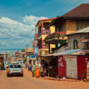 A street in Freetown, Sierra Leone, where Africa's first chief heat officer is based. Credit: bobthemagicdragon.