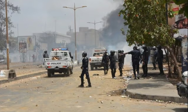Police quell protests in Dakar after Ousmane Sonko is given a suspended sentence for criminal libel, 16 May, 2023. Credit: Article 19 West Africa