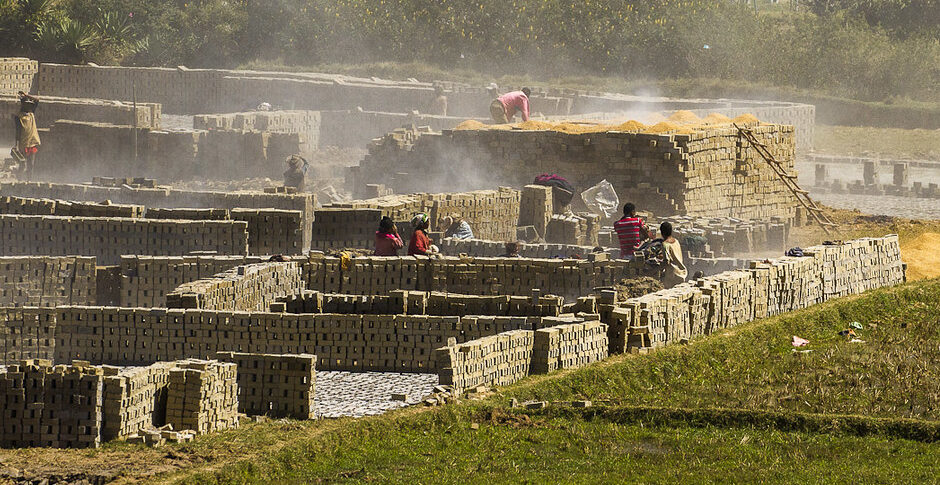 Africa's sustainable industrialisation. A factory producing bricks in Madagascar. Credit: Francesco Veronesi.