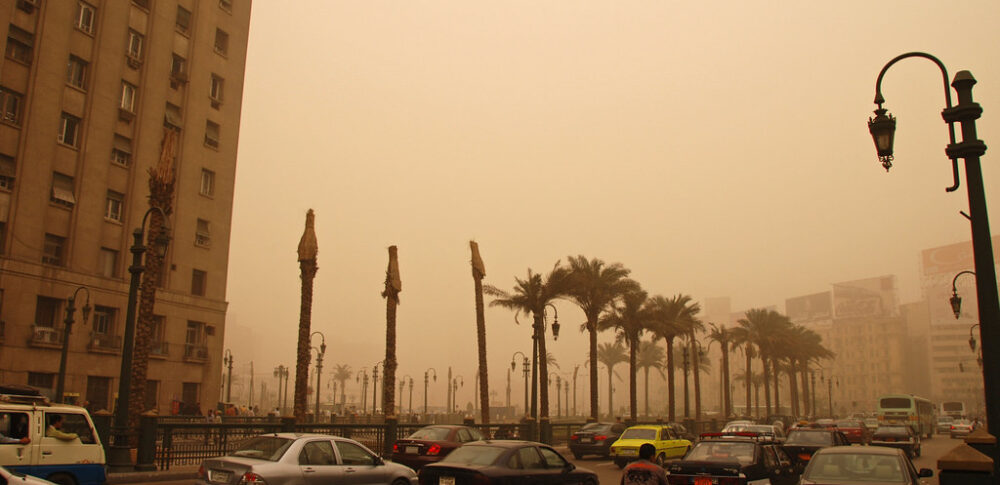 Air pollution amid a traffic jam in Cairo, Egypt. Credit: Kim Eun Yeul/World Bank.
