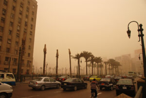 Air pollution amid a traffic jam in Cairo, Egypt. Credit: Kim Eun Yeul/World Bank.