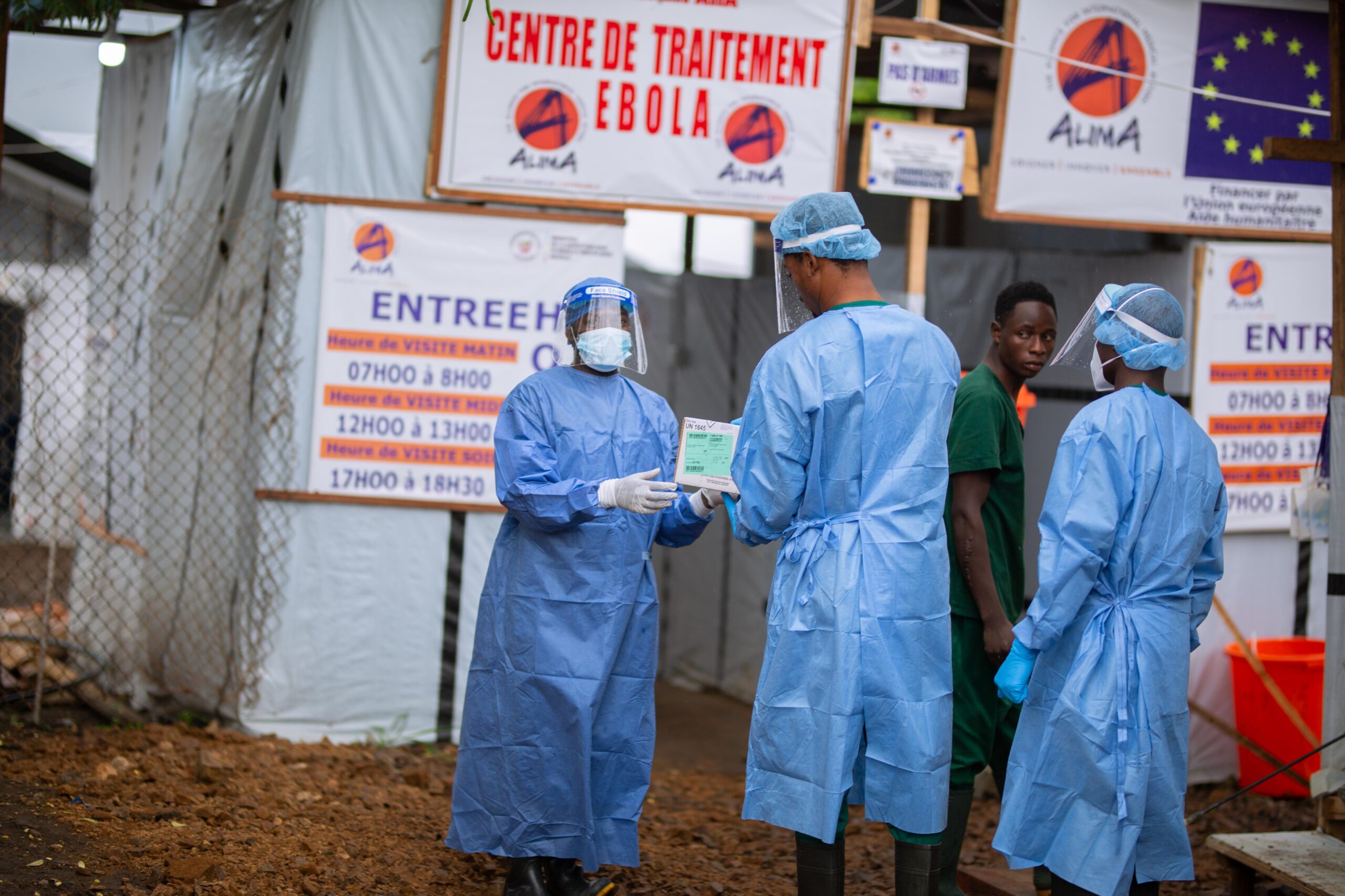 Dr. Christian Ntumba, a medical biologist from the National Public Health Institute in DRC, collecting Ebola blood samples from the treatment center to send to the laboratory for testing Ituri Province, DRC. Photo Credit: Josué Kumbi