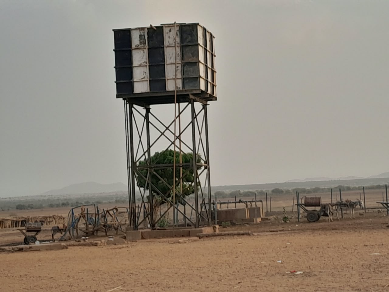 Wells in Jebel Issa are a source of water for a much wider region. Some currently stand empty. Photo credit: Albashir Dahab / Local Reporting Network.